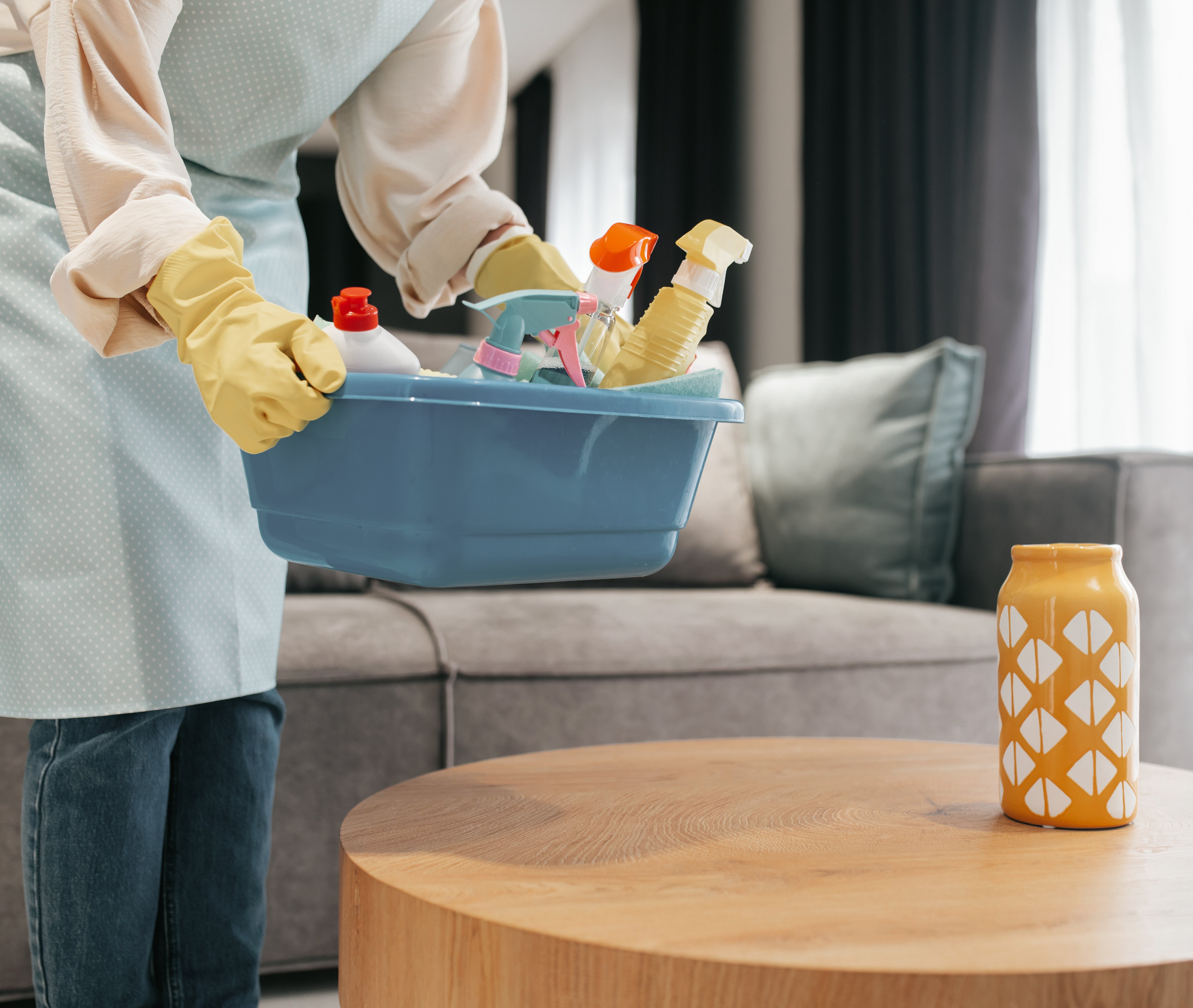 藝起討論 - 裝潢後為什麼還是一層灰？一次搞懂「粗清、細清、居家清潔」的差別